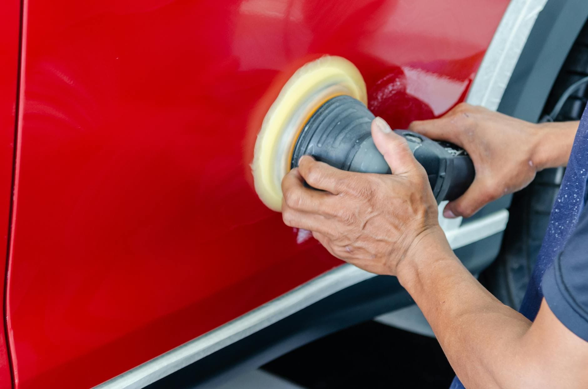 How to Remove a Vehicle Wrap Without Damaging the Paint